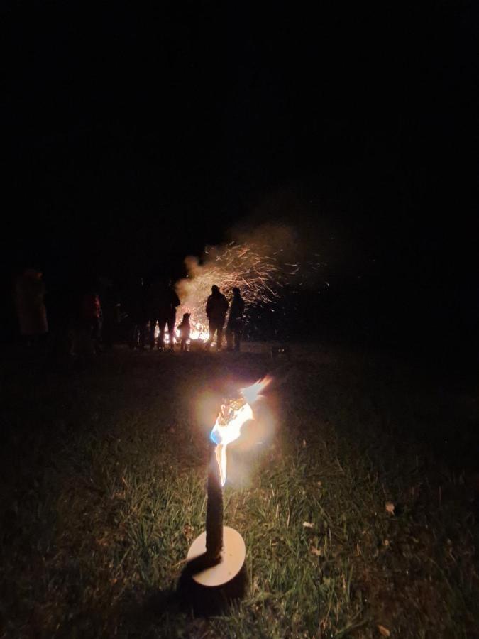 Kamp Erlebnisbauernhof Gutschi Ranch מראה חיצוני תמונה